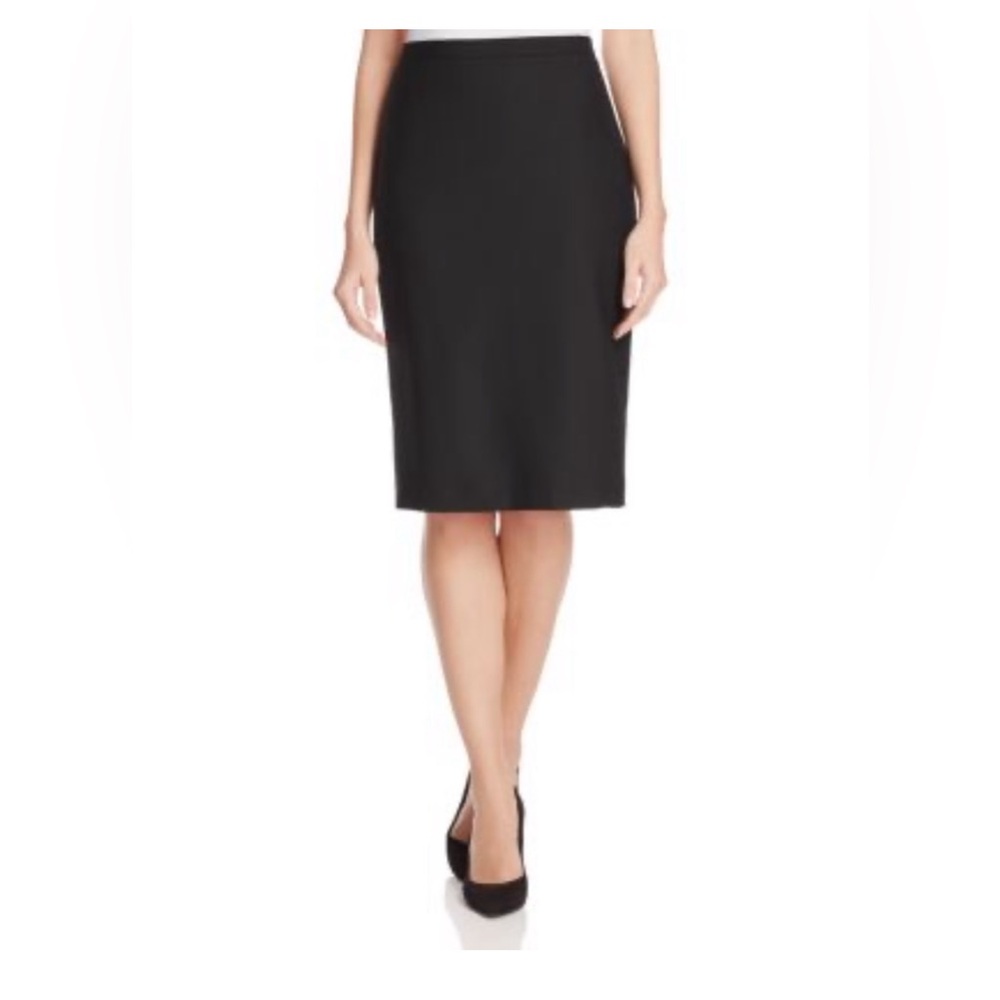 J.Crew Pencil Straight skirt size 10 Textured 97% Cotton Workwear casual Black